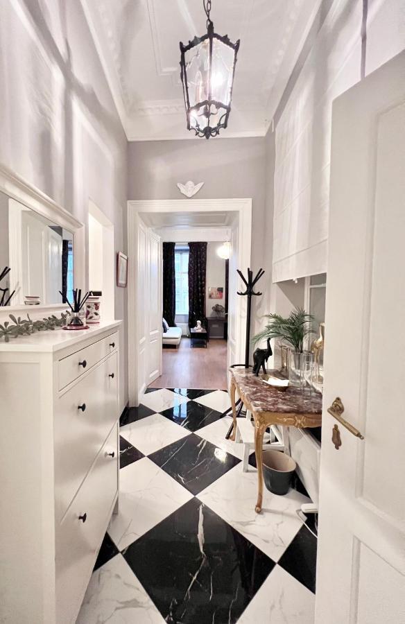 Central Dainty - Boutique Apartment In Zagreb City Centre Buitenkant foto