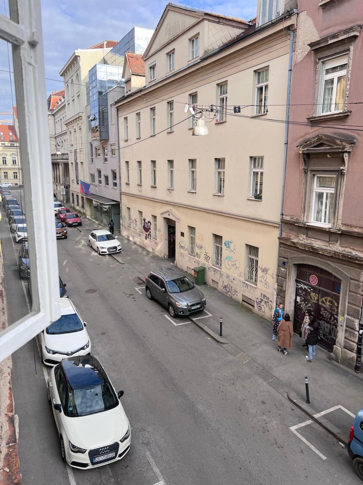 Central Dainty - Boutique Apartment In Zagreb City Centre Buitenkant foto